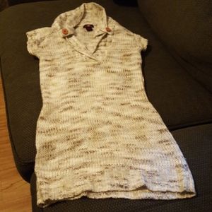 Sleeveless dress